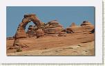 Delicate Arch * 652 x 370 * (31KB)